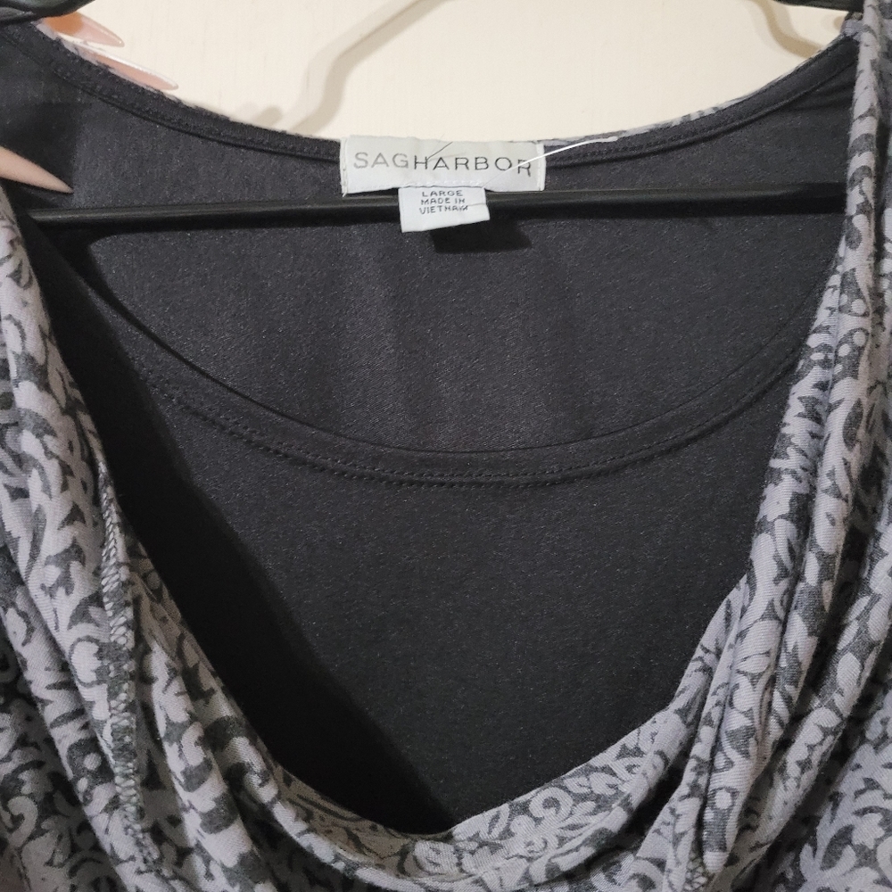 Sag Harbor Slouch Front Top - Picture 4 of 4